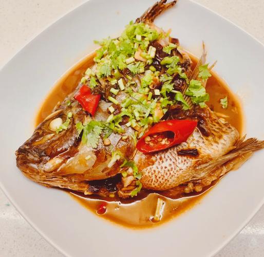 炖罗非鱼的做法大全家常-图1 炖罗非鱼的做法大全家常-图1