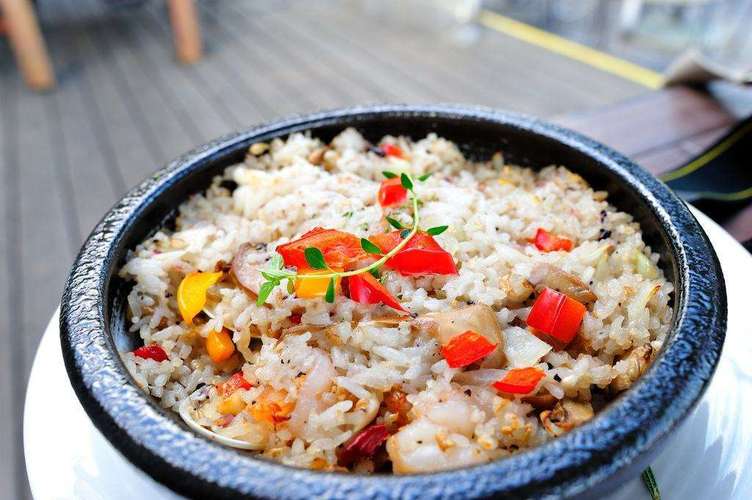 糯米海鲜饭怎么做？家常做法有哪些？-图1