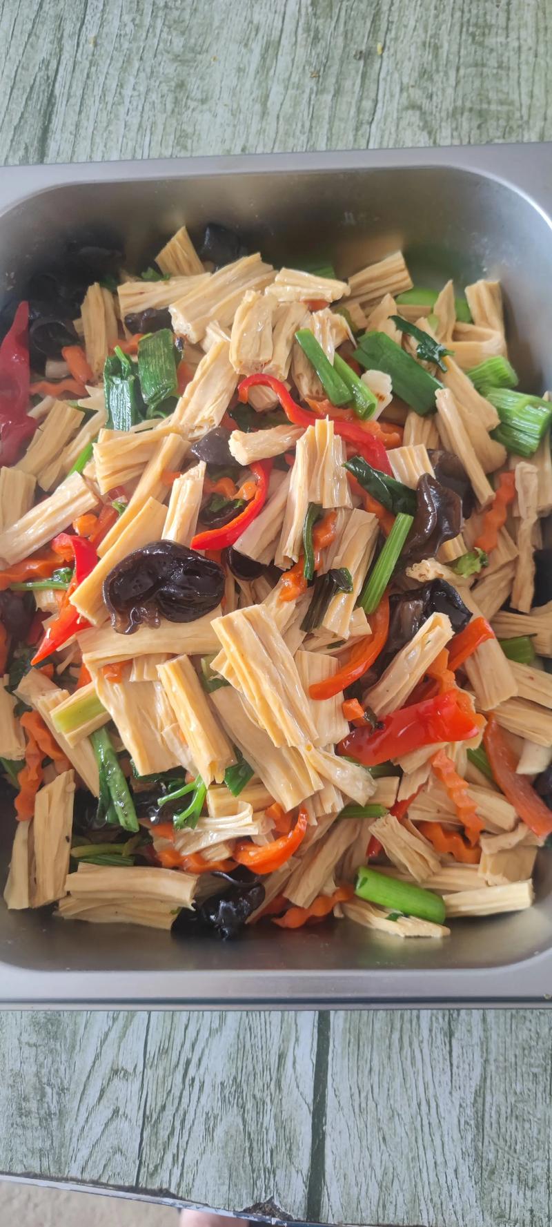 辣炒腐竹怎么做才够味？-图1