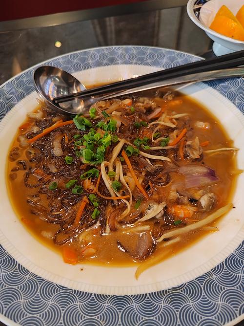 海鲜焖土冬粉怎么做？-图2