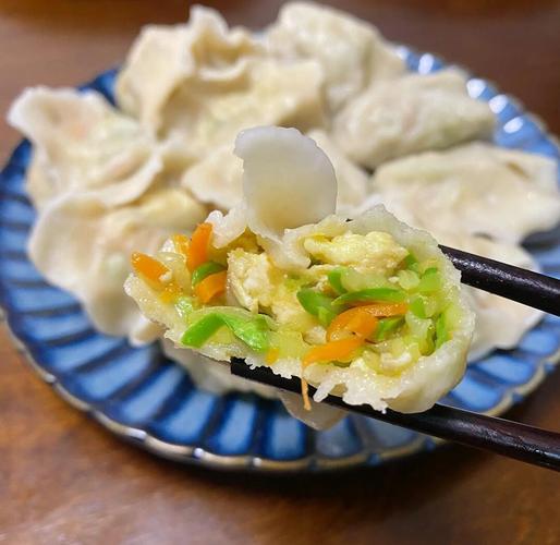 宝宝鸡蛋西葫芦饺子怎么做好吃又营养？-图1