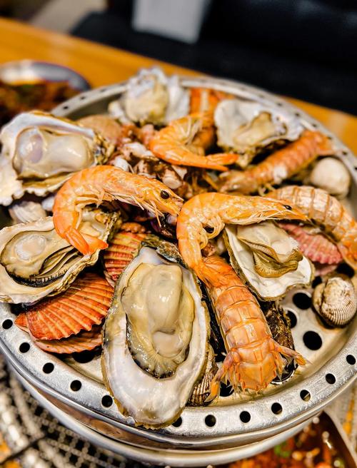 蒸海鲜水里加什么更鲜？-图2