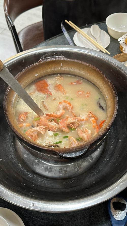 海鲜汤后身体发热是何原因？-图2