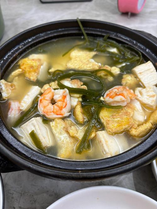 海带炒豆腐怎么做？家常做法有哪些？-图1