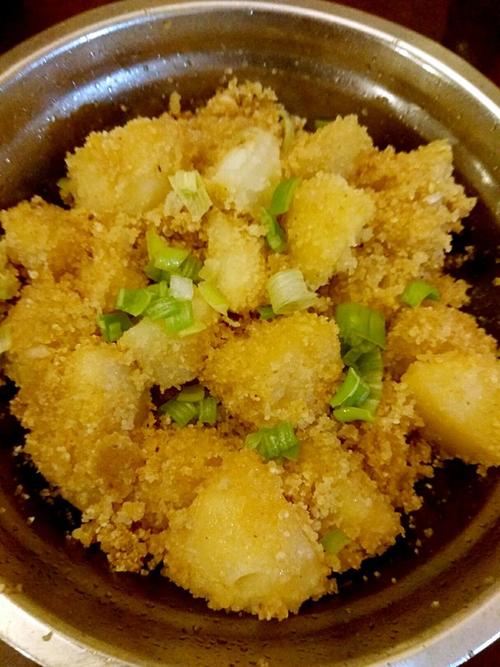 粉蒸土豆怎么做才好吃？-图3