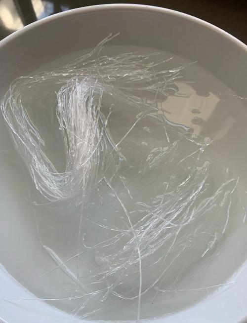 火锅海鲜菇金针菇，怎么搭配煮最鲜？-图2