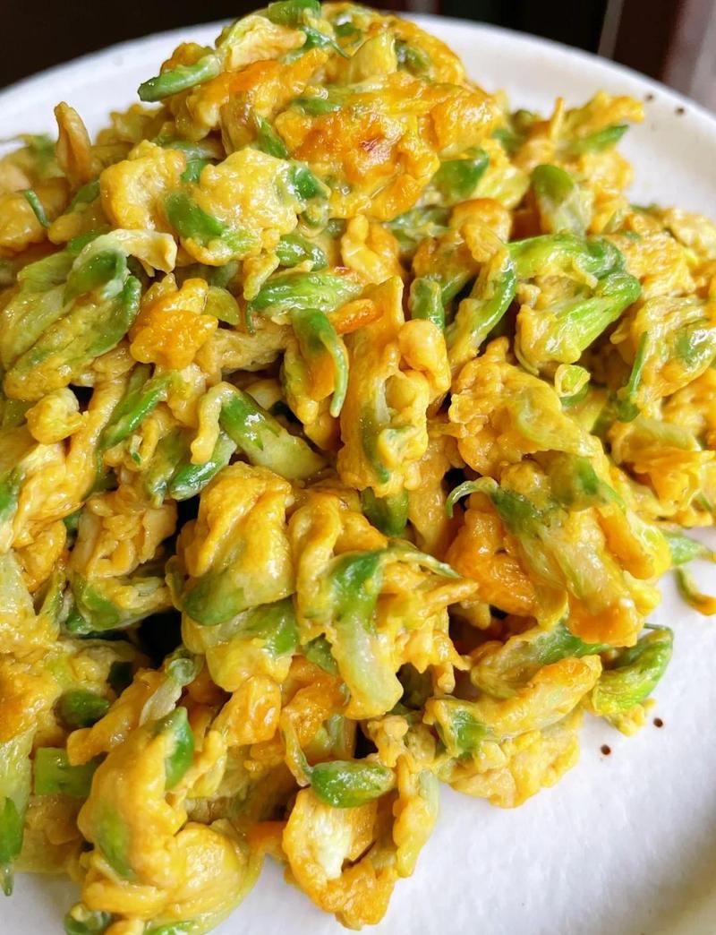 炒鸡蛋花怎么做才蓬松？-图1