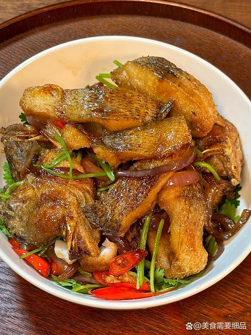 家常洋葱炒鱼怎么做？-图1