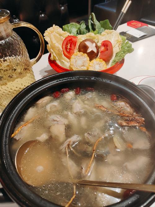 鸡汤和海鲜煲,哪个更好喝?-图2 鸡汤和海鲜煲,哪个更好喝?-图2