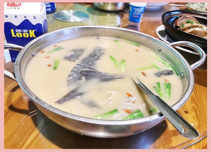 鲟鱼火锅家常做法有哪些？-图3