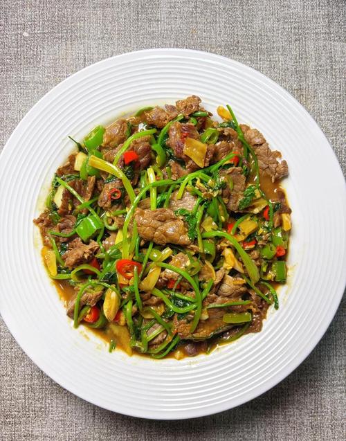 家常炒鲜牛肉怎么做才嫩滑？-图3