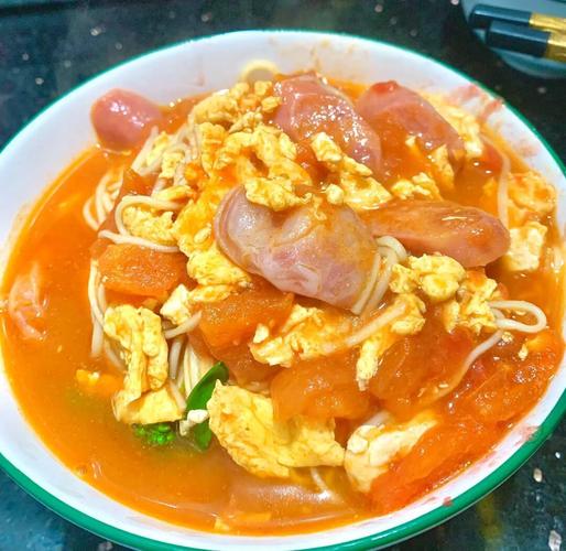 宝宝西红柿鸡蛋火腿面-图1