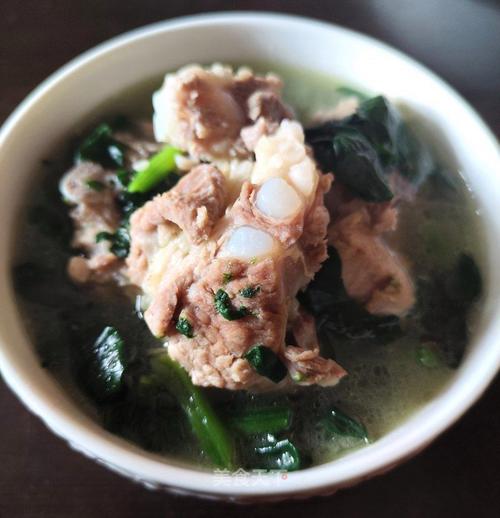 菠菜排骨怎么做才好吃？-图2