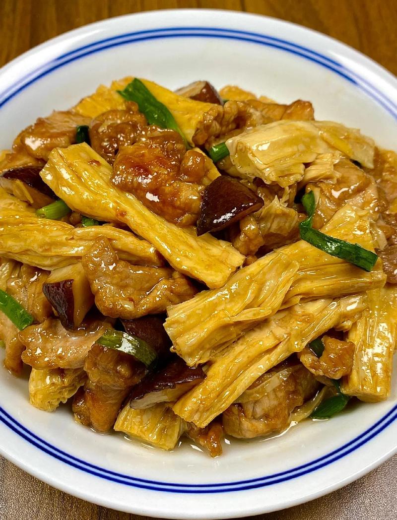 腐竹烧肉怎么做?家常做法有哪些?-图1 腐竹烧肉怎么做?家常做法有哪些?-图1