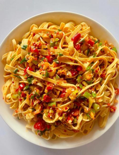 干拌豆皮怎么做?家常做法有哪些?-图2 干拌豆皮怎么做?家常做法有哪些?-图2