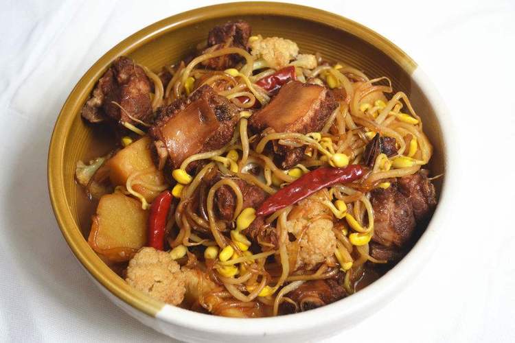 豆芽排骨汤大全家常做法-图3 豆芽排骨汤大全家常做法-图3