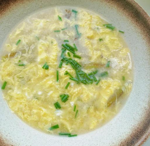 鸡蛋瘦肉汤怎么做才好喝？-图1