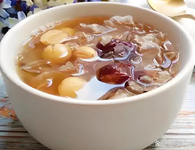 宝宝能吃红枣银耳莲子吗?-图2 宝宝能吃红枣银耳莲子吗?-图2