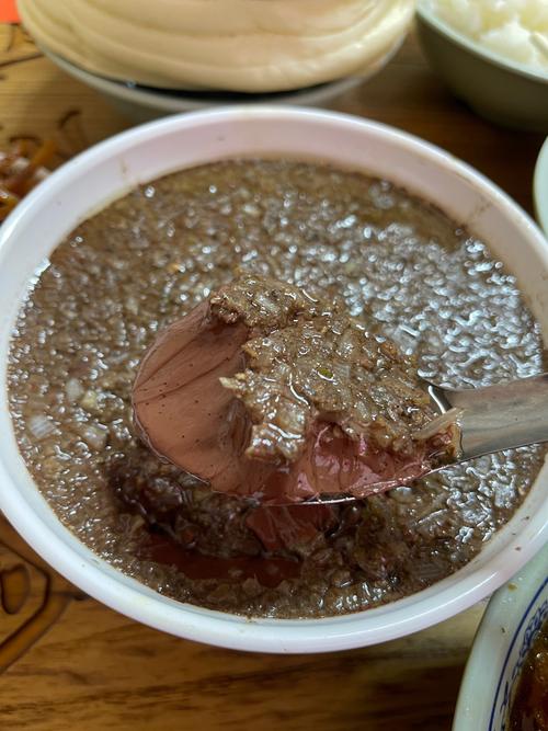 蒸猪血怎么做才不碎?家常做法有哪些?-图1 蒸猪血怎么做才不碎?家常做法有哪些?-图1