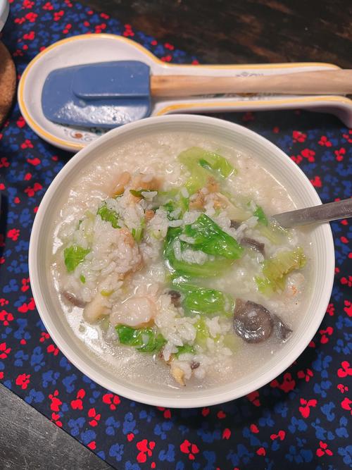 海鲜泡饭种类多,有哪些常见分类?-图1 海鲜泡饭种类多,有哪些常见分类?-图1