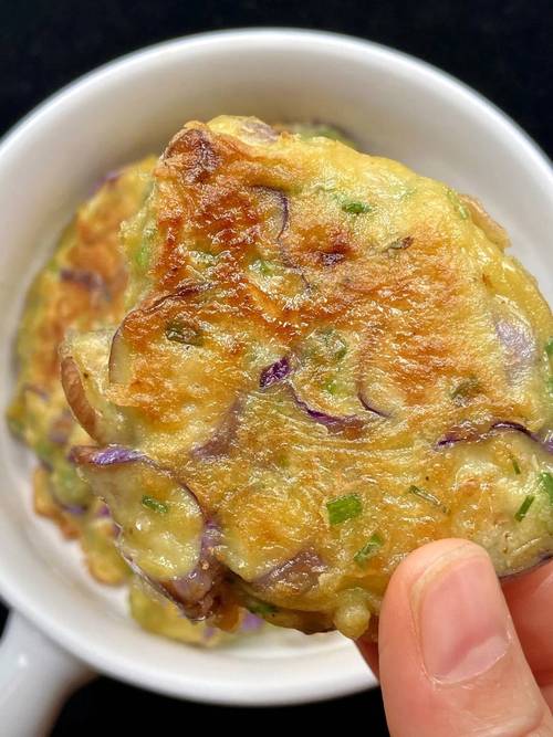 茄子炒鸡蛋怎么做才好吃?-图2 茄子炒鸡蛋怎么做才好吃?-图2