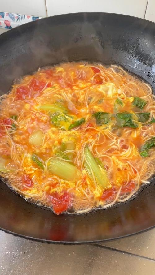 西红柿瘦肉青菜面宝宝-图2