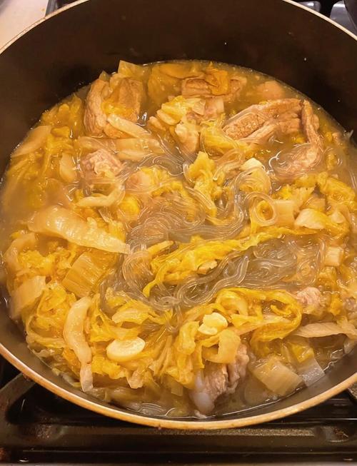 酸菜粉条怎么做才地道?-图1 酸菜粉条怎么做才地道?-图1