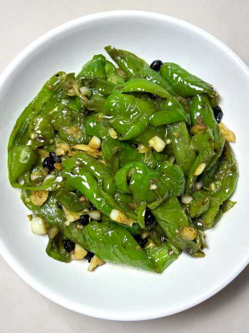 辣椒酱豆怎么做？家常做法有哪些？-图2