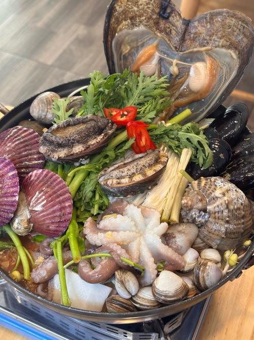 涮海鲜锅底怎么选才不鲜?-图2 涮海鲜锅底怎么选才不鲜?-图2