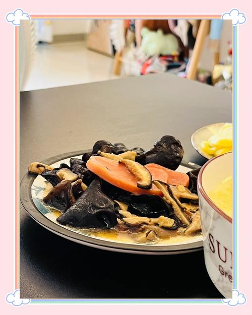 木耳火腿家常做法有哪些？-图2