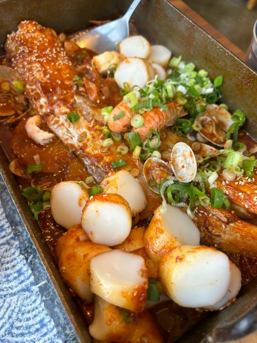 韩国海鲜炖带鱼的做法-图1