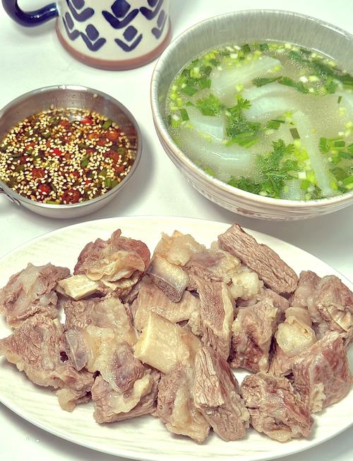 牛骨头汤怎么做才好喝？-图3