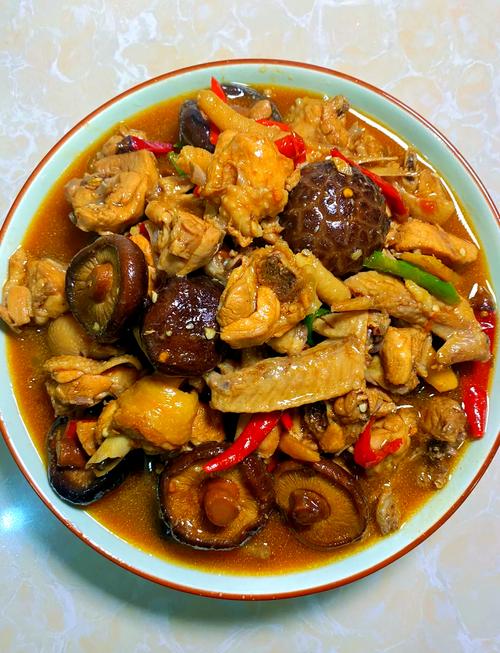 鸡肉蘑菇家常做法有哪些？-图1