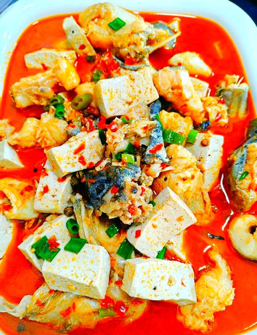 豆腐炖鱼怎么做才好吃？-图2