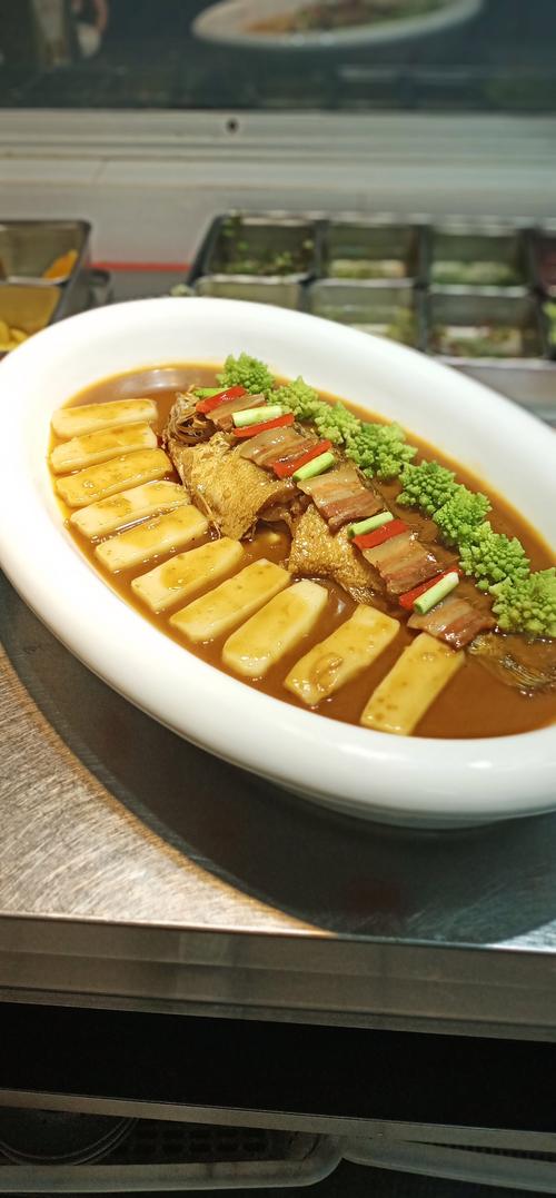 海鲜炒黄年糕怎么炒才好吃？-图1