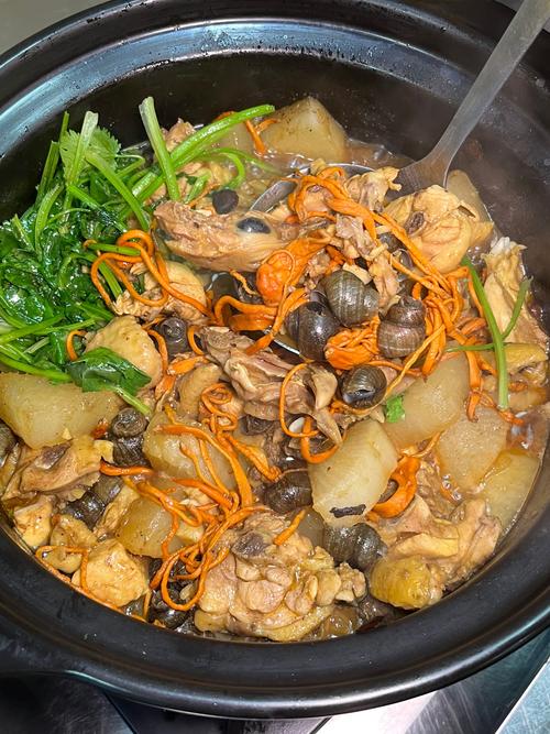 玉林大肉田螺海鲜鸡煲，是玉林招牌吗？-图2