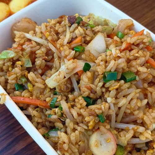 广东海鲜炒饭怎么做才好吃？-图2