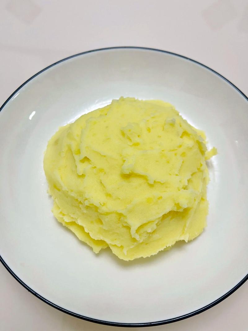 八个月宝宝辅食土豆泥怎么做？-图3