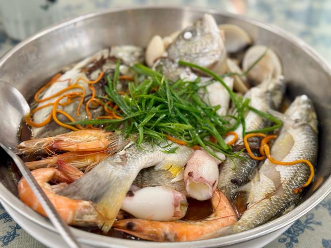 蒸海鲜杂锦的做法大全-图1