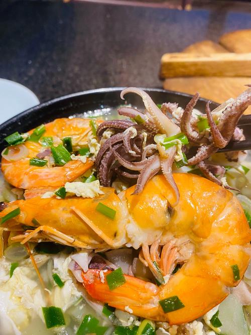 虾仁海鲜打卤面怎么做？-图1