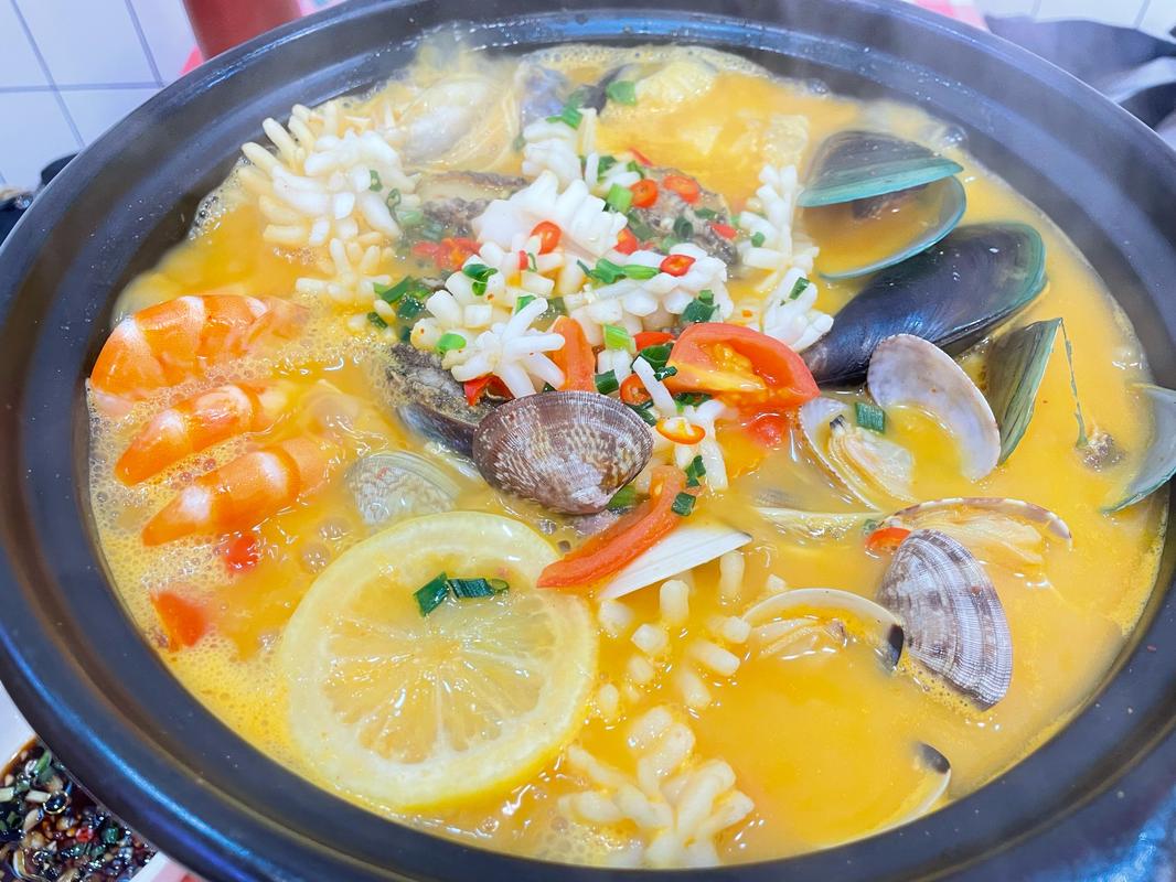 冬阴功海鲜锅做法窍门-图1