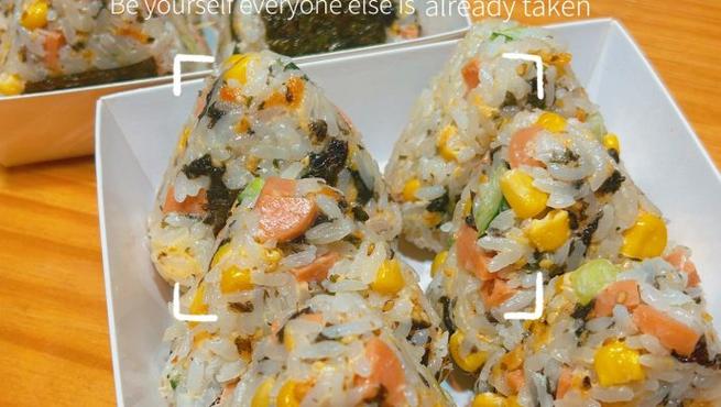 全家什锦海鲜饭团怎么做?-图1 全家什锦海鲜饭团怎么做?-图1