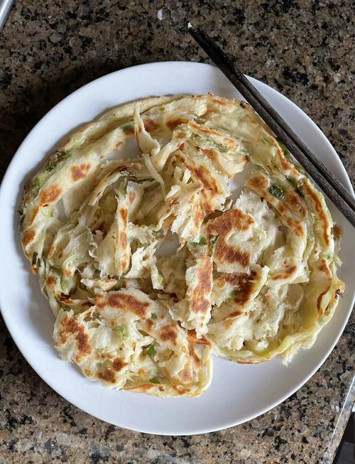 葱花油饼怎么做？家常做法有哪些？-图2