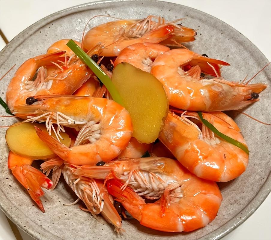 水煮大虾怎么做才鲜嫩入味？-图3