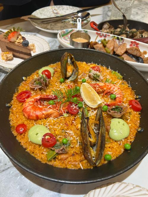 西班牙海鲜炒饭怎么做？-图1