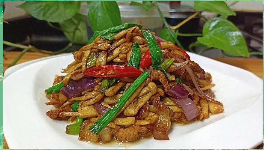 鸭肉和洋葱海鲜菇一起炖，真的鲜美好吃吗？-图3