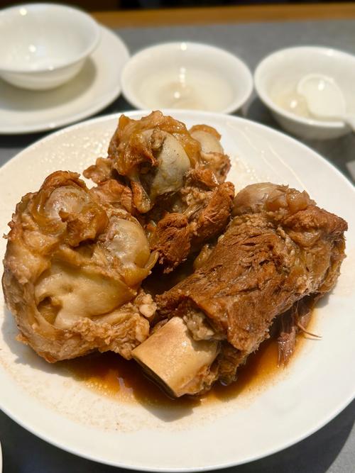 东北酱大骨头家常做法怎么做好吃？-图2