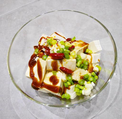 凉拌内酯豆腐怎么做？-图1