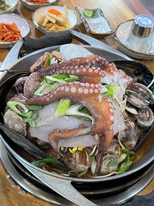 八爪鱼锅巴，海鲜与锅巴怎么搭？-图2