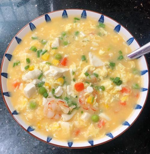 八个月宝宝能吃豆腐蛋黄羹吗？-图2